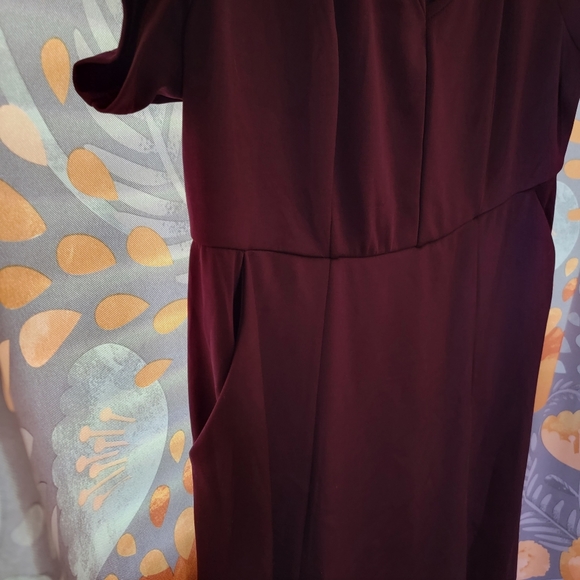 PLUS TORRID Burgundy Scuba Knit Dress - Picture 4 of 7